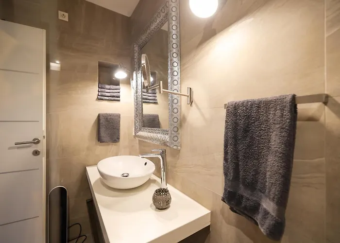 Pelleloni Apartment Zdrelac